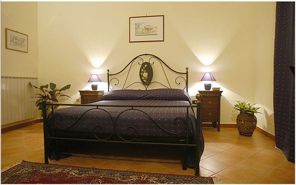 Hotel Ristorante Novecento Καζέρτα Εξωτερικό φωτογραφία