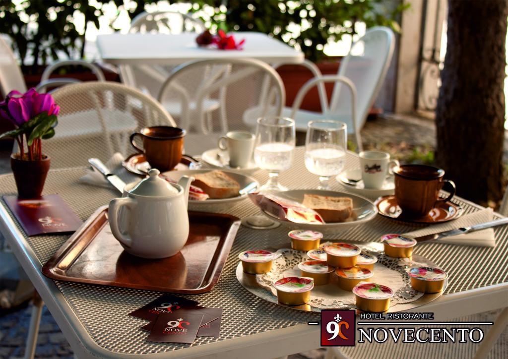 Hotel Ristorante Novecento Καζέρτα Εξωτερικό φωτογραφία