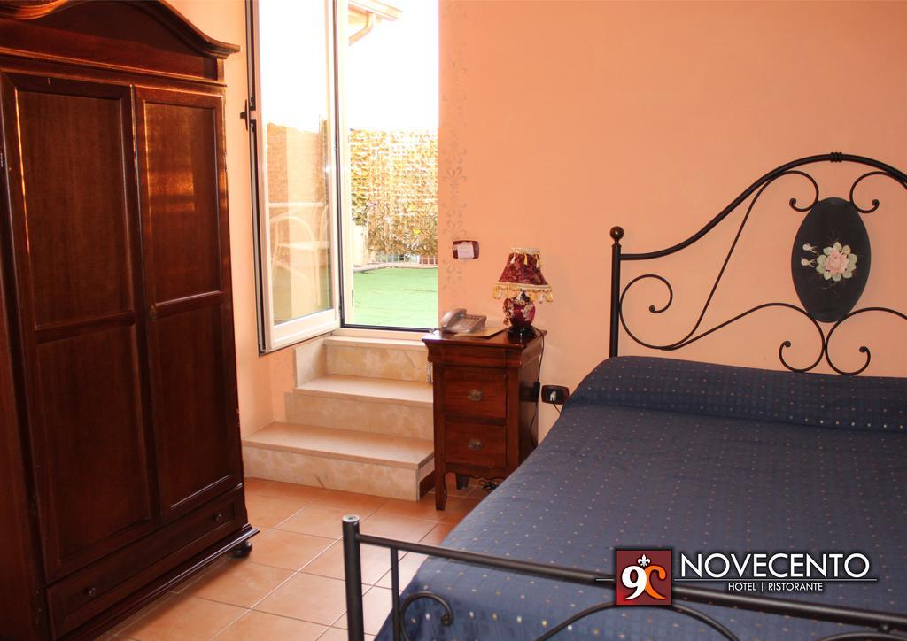 Hotel Ristorante Novecento Καζέρτα Εξωτερικό φωτογραφία