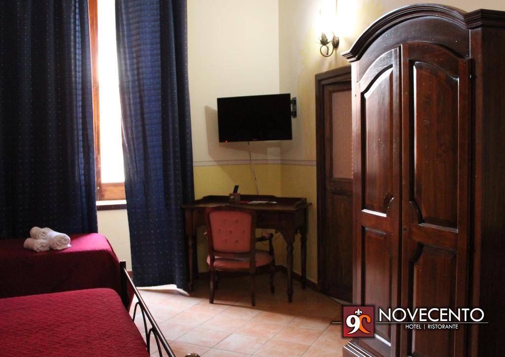 Hotel Ristorante Novecento Καζέρτα Εξωτερικό φωτογραφία
