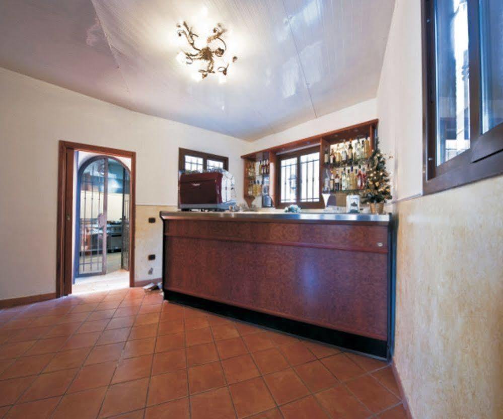 Hotel Ristorante Novecento Καζέρτα Εξωτερικό φωτογραφία