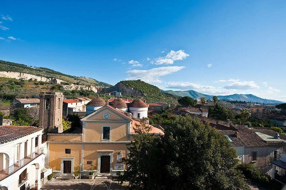 Hotel Ristorante Novecento Καζέρτα Εξωτερικό φωτογραφία